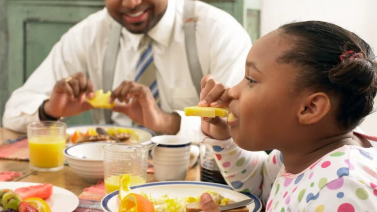 Best Ways to Eat Pineapple for Digestive Benefits: